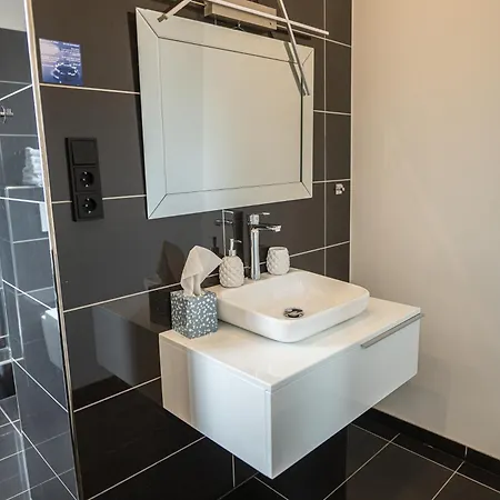 Bowdy Hotel 3*
