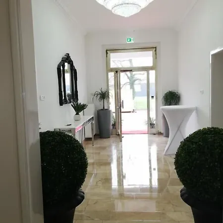 Bowdy Hotell
